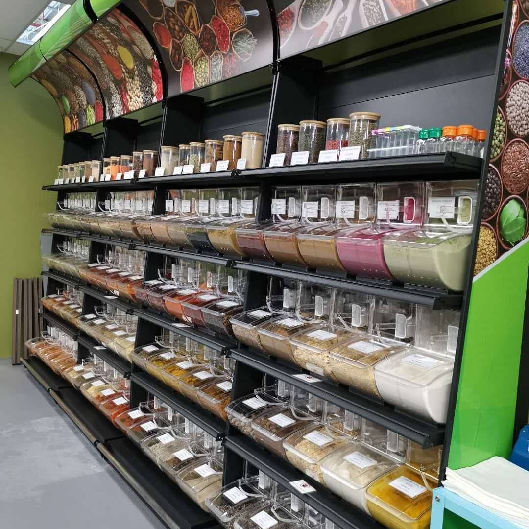 EK-026-1 iron shelf display with dispenser and bins